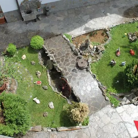 White House Hotell Kŭrdzhali