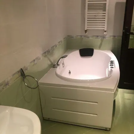 Hotell White House Kŭrdzhali